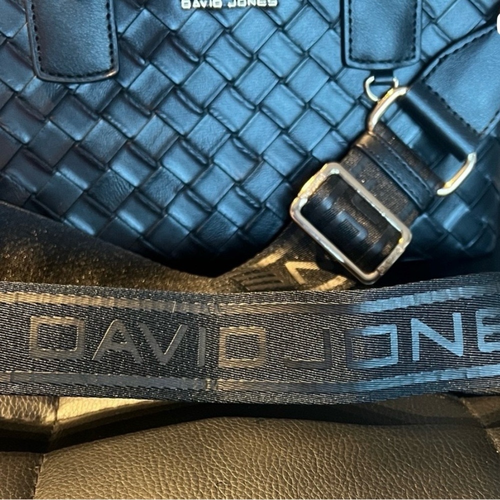 David Jones Black Woven Satchel Bag with Adjustable Strap - Picture 3 of 5